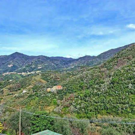 Legnaro Sleeps 5 With Air Con And Wifi * Vignana