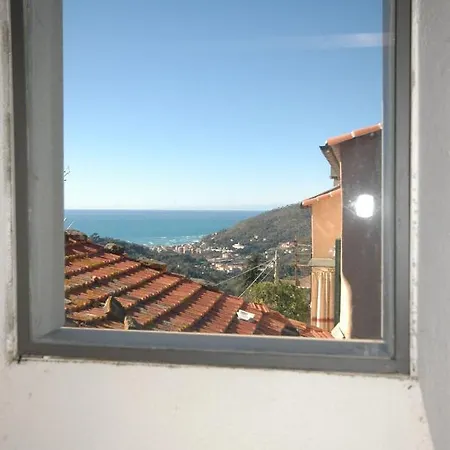 شقة Legnaro Sleeps 5 With Air Con And Wifi
