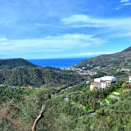 Legnaro Sleeps 5 With Air Con And Wifi Апартаменты